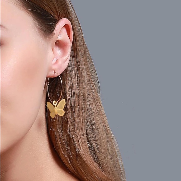 Butterfly Hoops - Picture 4 of 5